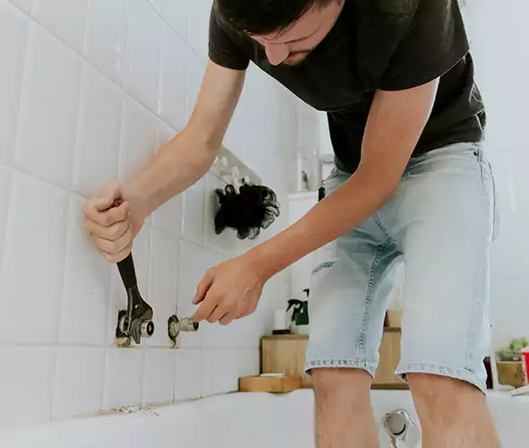 Affordable Bathtub Faucet Replacement in La Presa: Choose Experienced Local Technicians