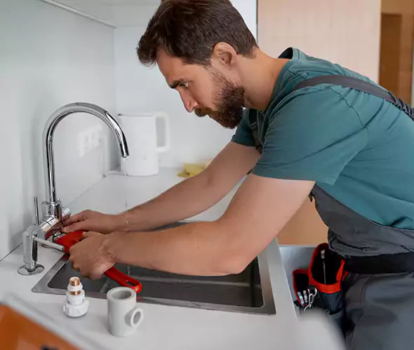Professional Faucet Replacement Specialist in La Presa, CA: Schedule Affordable Faucet Replacement Services with Us