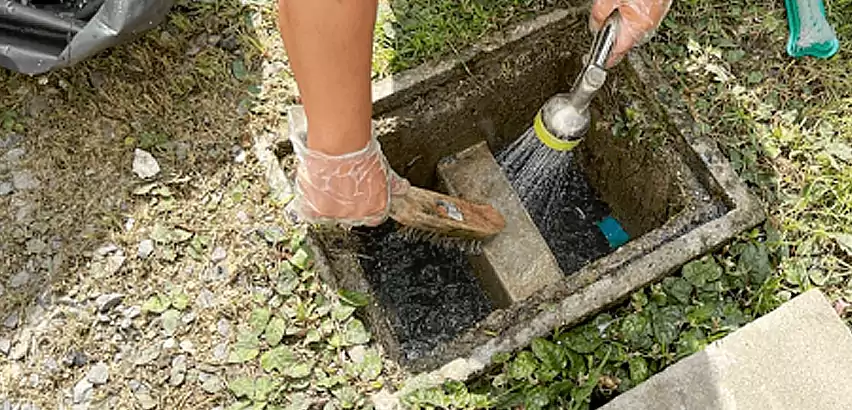 Professional Grease Trap Cleaning Services in La Presa, CA