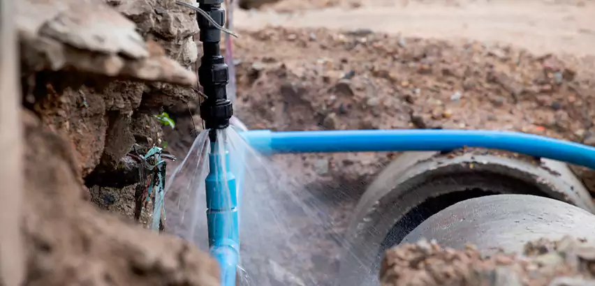Burst Pipe Repair La Presa, CA