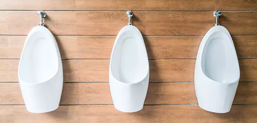 Urinal Drain Installation in La Presa