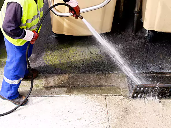 Why Choose La Presa Plumbing for Hydro Jetting in La Presa, CA?